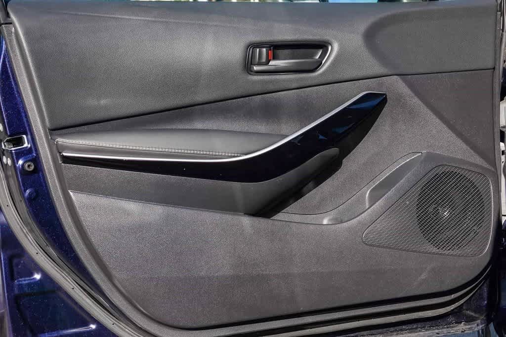 Thumbnail: 2022 Toyota Corolla - 21