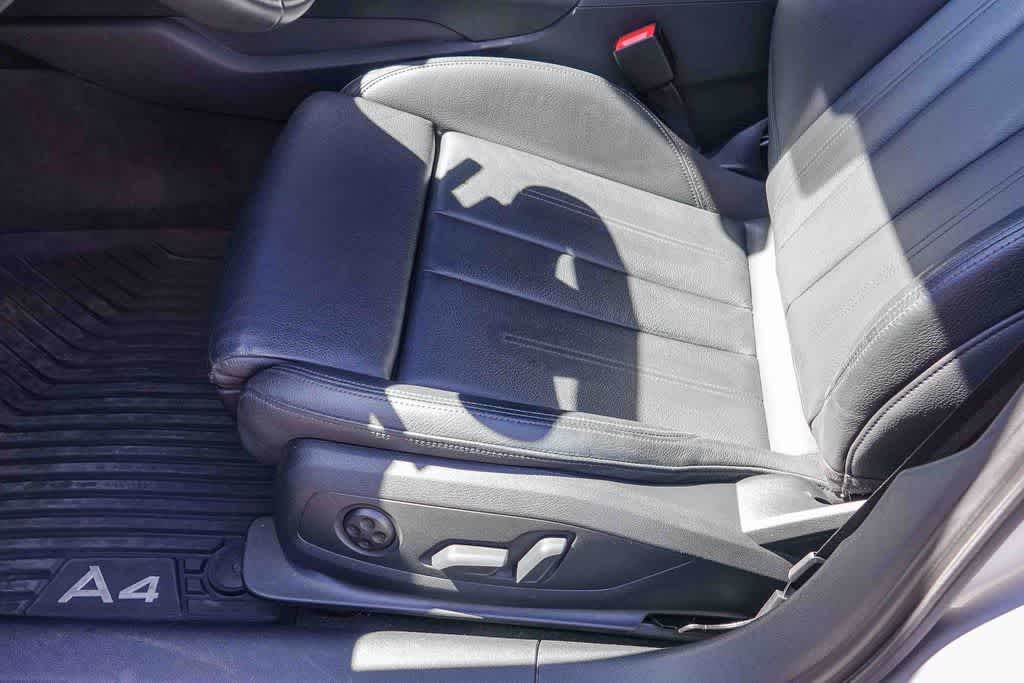 Thumbnail: 2019 Audi A4 - 19