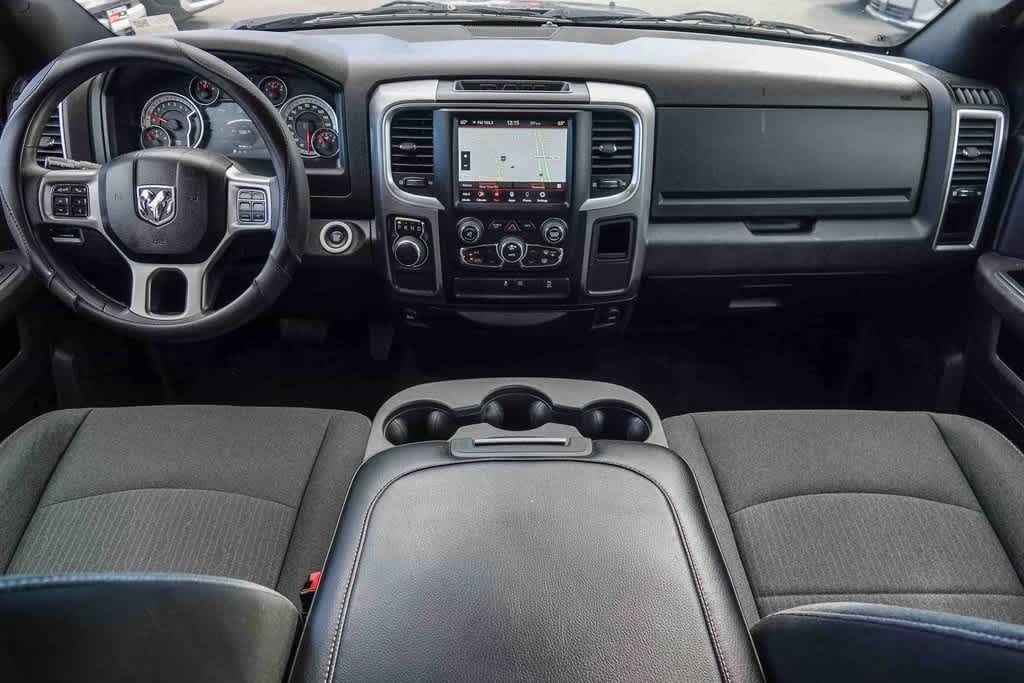 Thumbnail: 2021 RAM 1500 Classic - 11