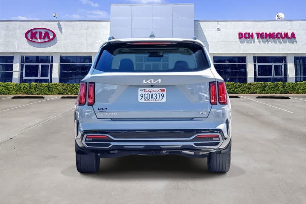 Thumbnail: 2023 Kia Sorento - 5