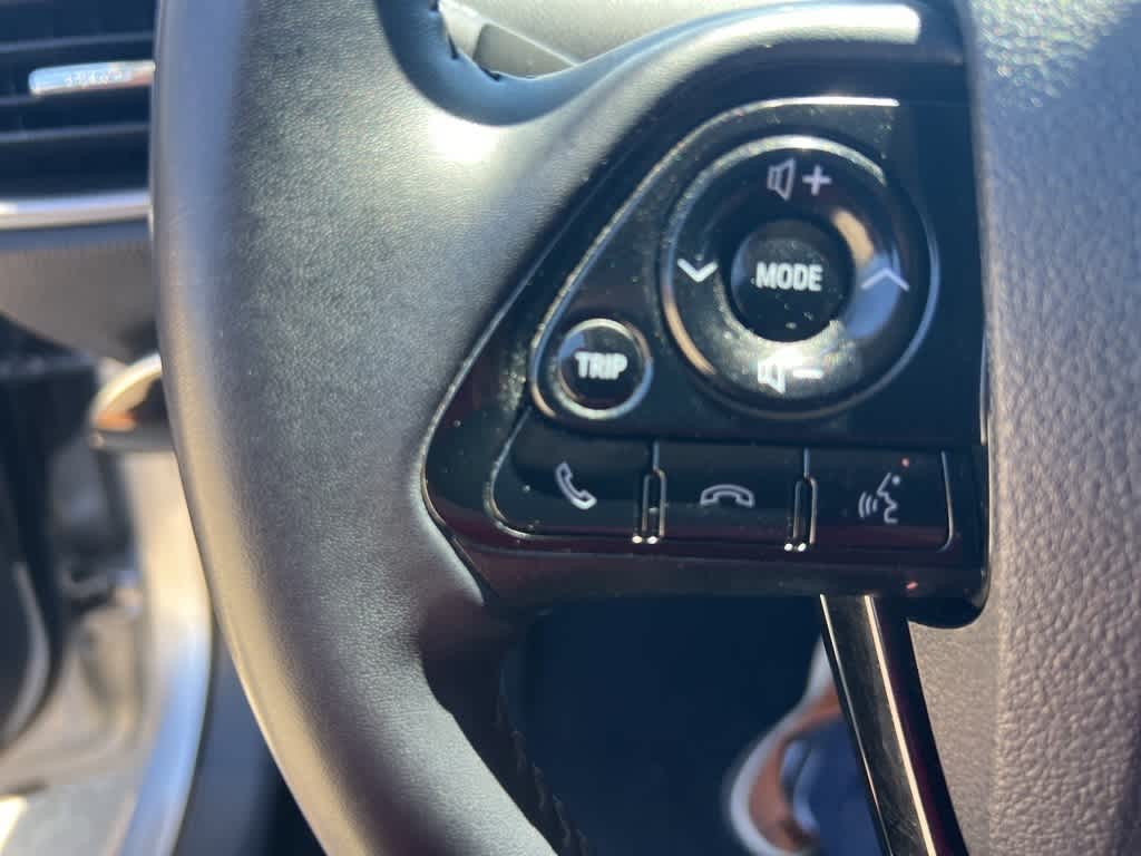 Thumbnail: 2020 Toyota Prius Prime - 18