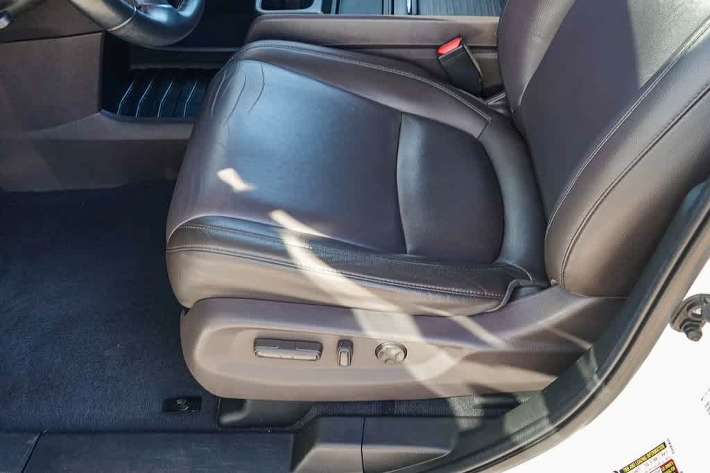 Thumbnail: 2019 Honda Odyssey - 20