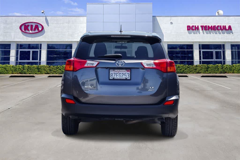 Thumbnail: 2015 Toyota RAV4 - 5