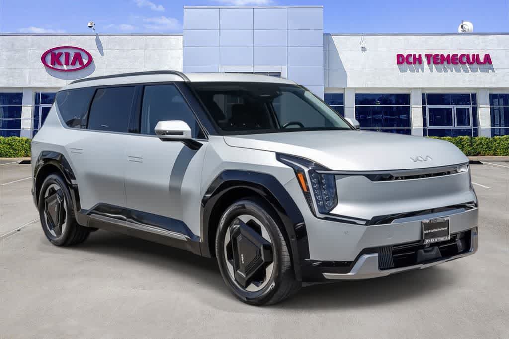Thumbnail: 2024 Kia EV9 - 3
