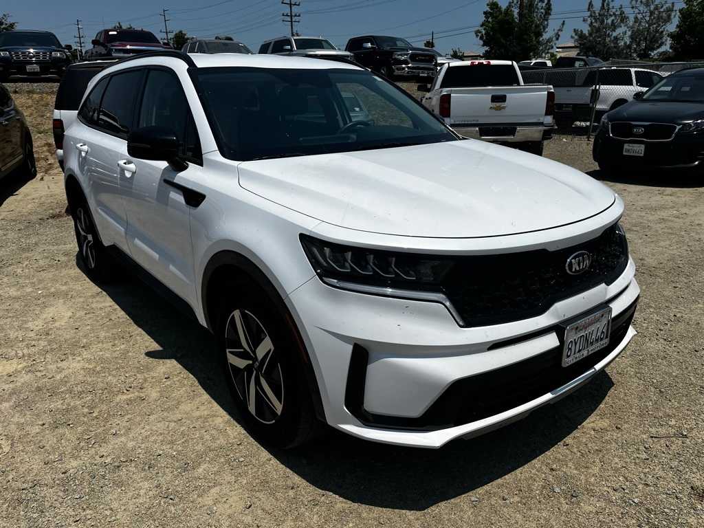 Thumbnail: 2021 Kia Sorento - 3