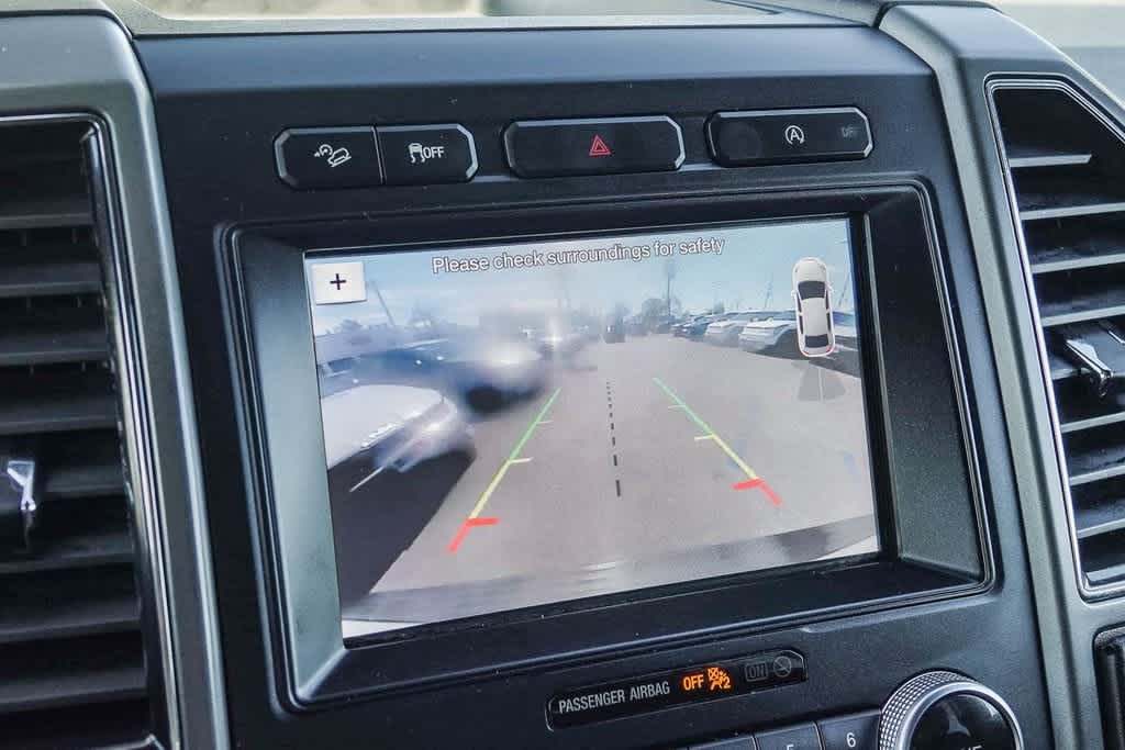 Thumbnail: 2019 Ford Expedition - 22