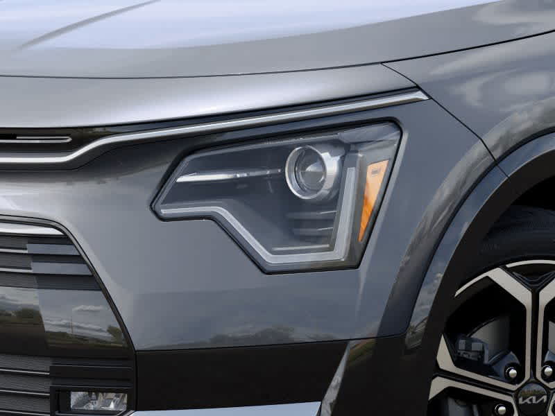 Thumbnail: 2025 Kia Niro - 10