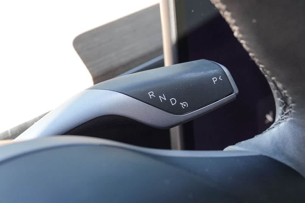 Thumbnail: 2024 Tesla Model Y - 17