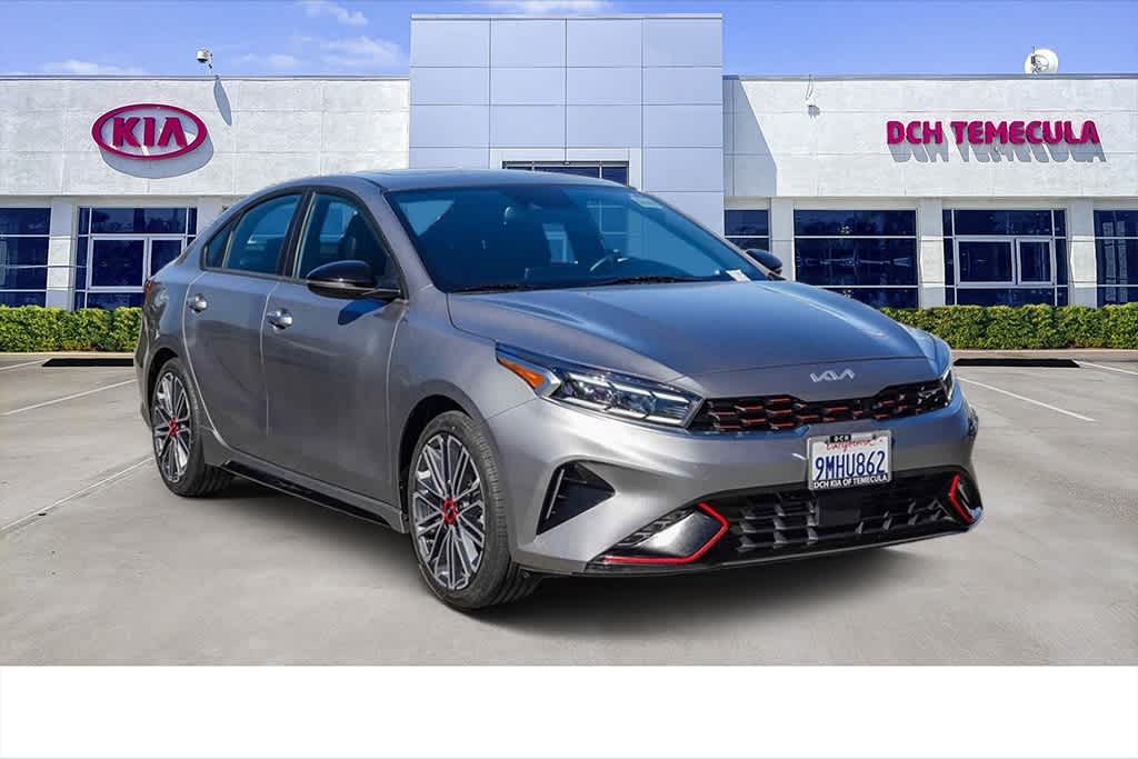 Thumbnail: 2024 Kia Forte - 3