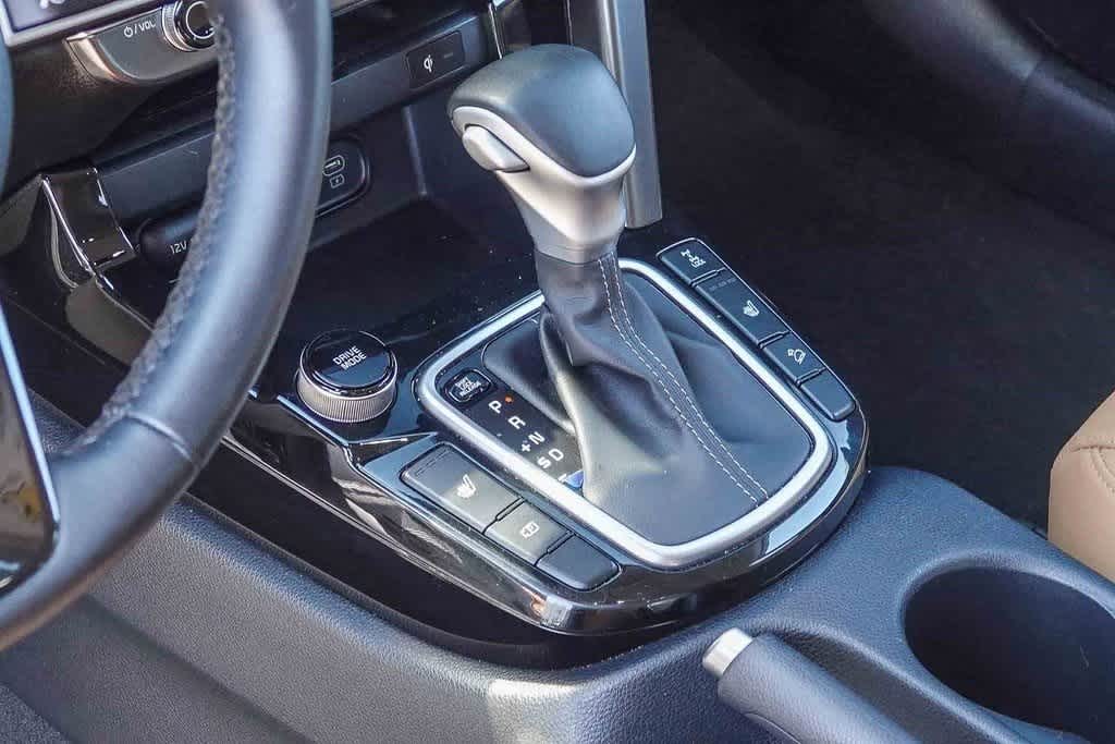 Thumbnail: 2024 Kia Seltos - 19