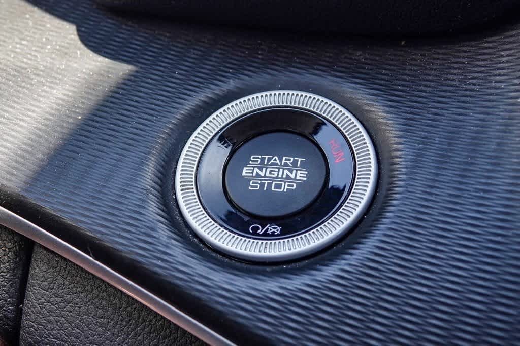 2023 Jeep Grand Cherokee Laredo 15
