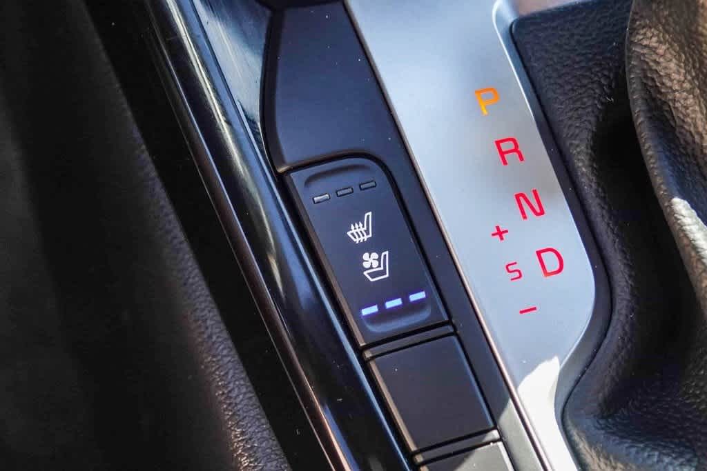 Thumbnail: 2024 Kia Forte - 21