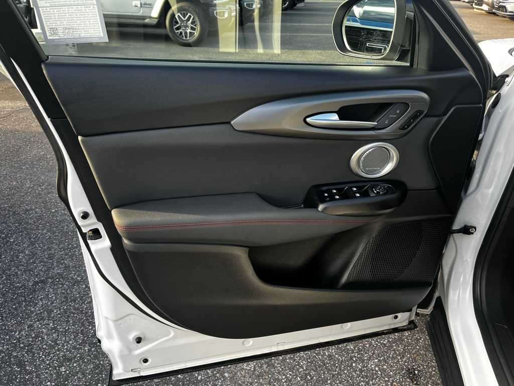 Thumbnail: 2024 Dodge Hornet - 13