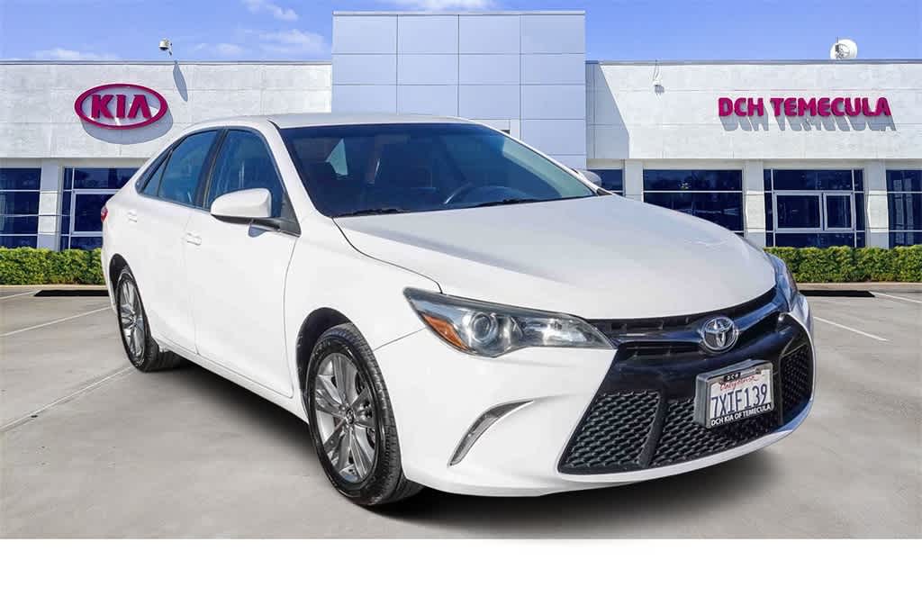 Thumbnail: 2017 Toyota Camry - 3