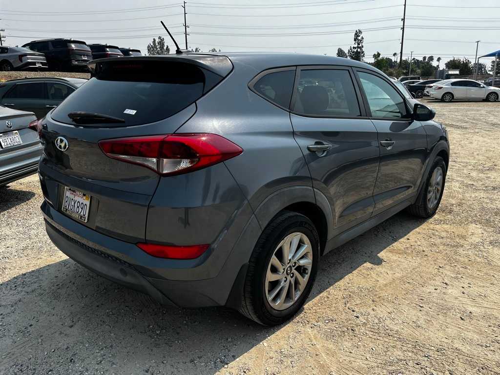 Thumbnail: 2017 Hyundai Tucson - 5