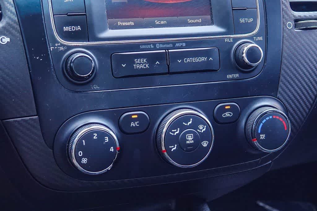 Thumbnail: 2014 Kia Forte - 22