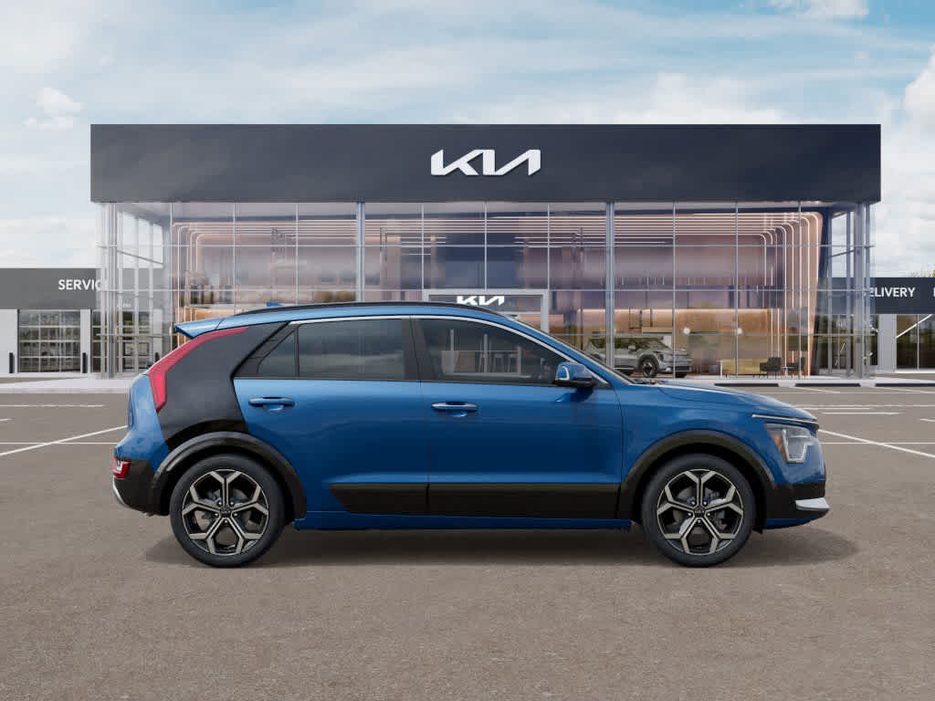 Thumbnail: 2025 Kia Niro - 7