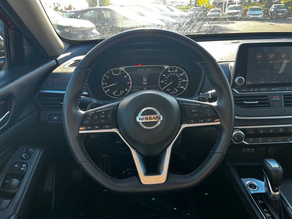 Thumbnail: 2021 Nissan Altima - 21