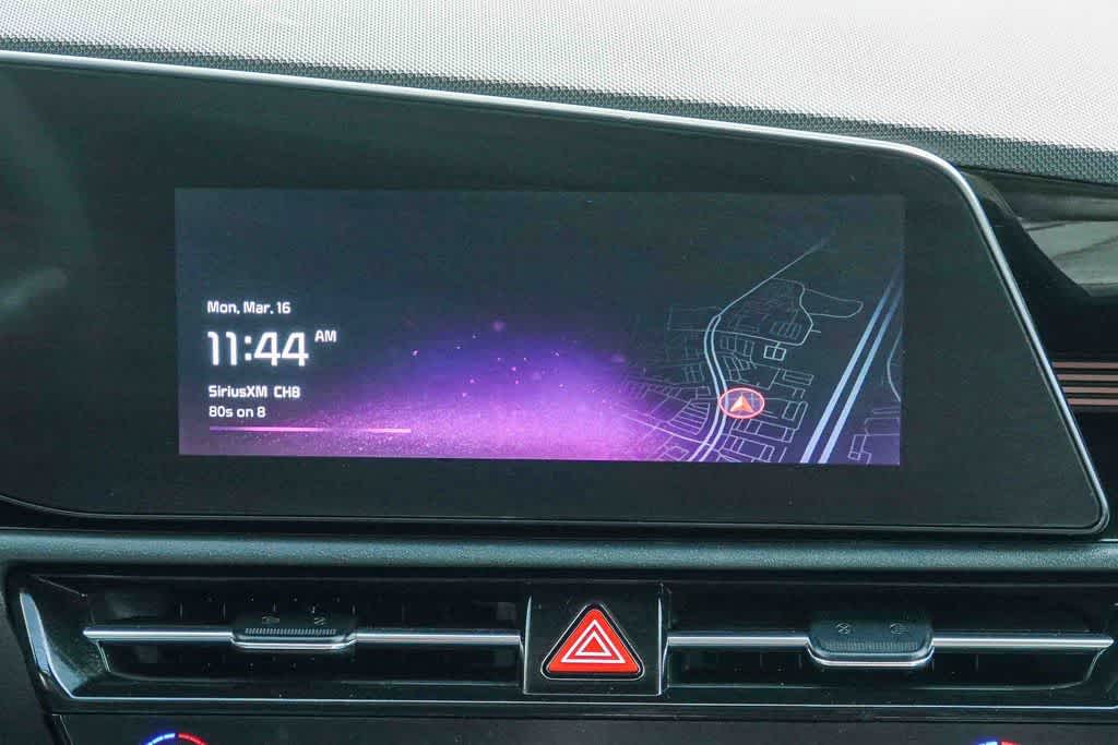 Thumbnail: 2023 Kia Niro - 13