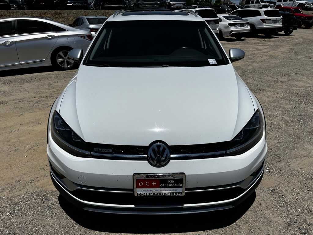 2019 Volkswagen Golf Alltrack SE 2