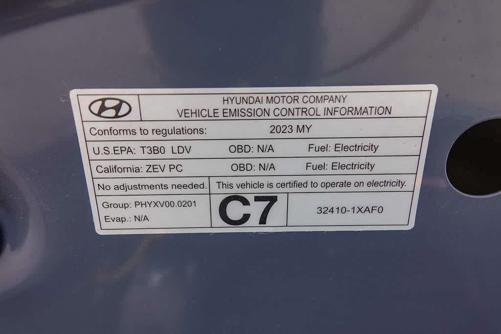 Thumbnail: 2023 Hyundai Ioniq 6 - 28