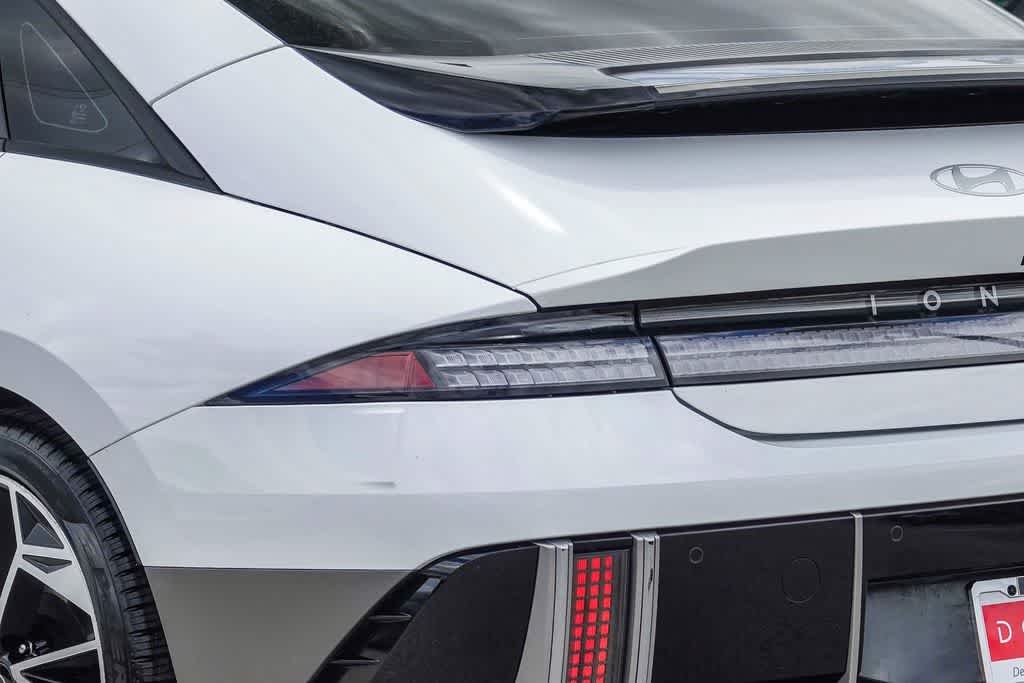 Thumbnail: 2023 Hyundai Ioniq 6 - 7
