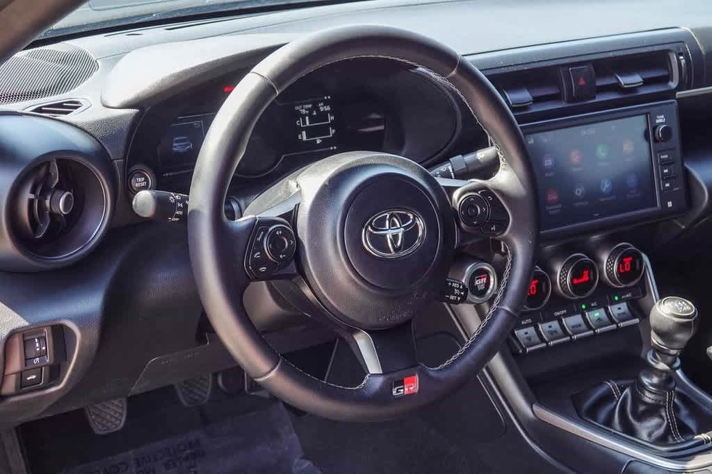 Thumbnail: 2022 Toyota GR86 - 14