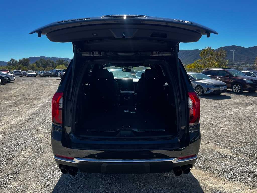 Thumbnail: 2025 GMC Yukon - 10