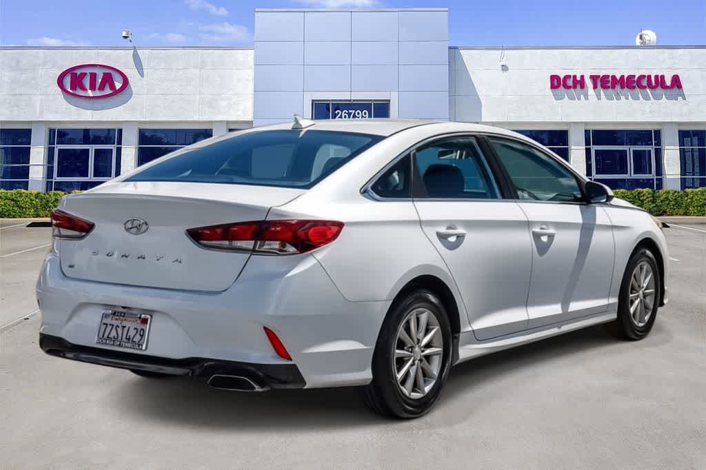 Thumbnail: 2018 Hyundai Sonata - 4