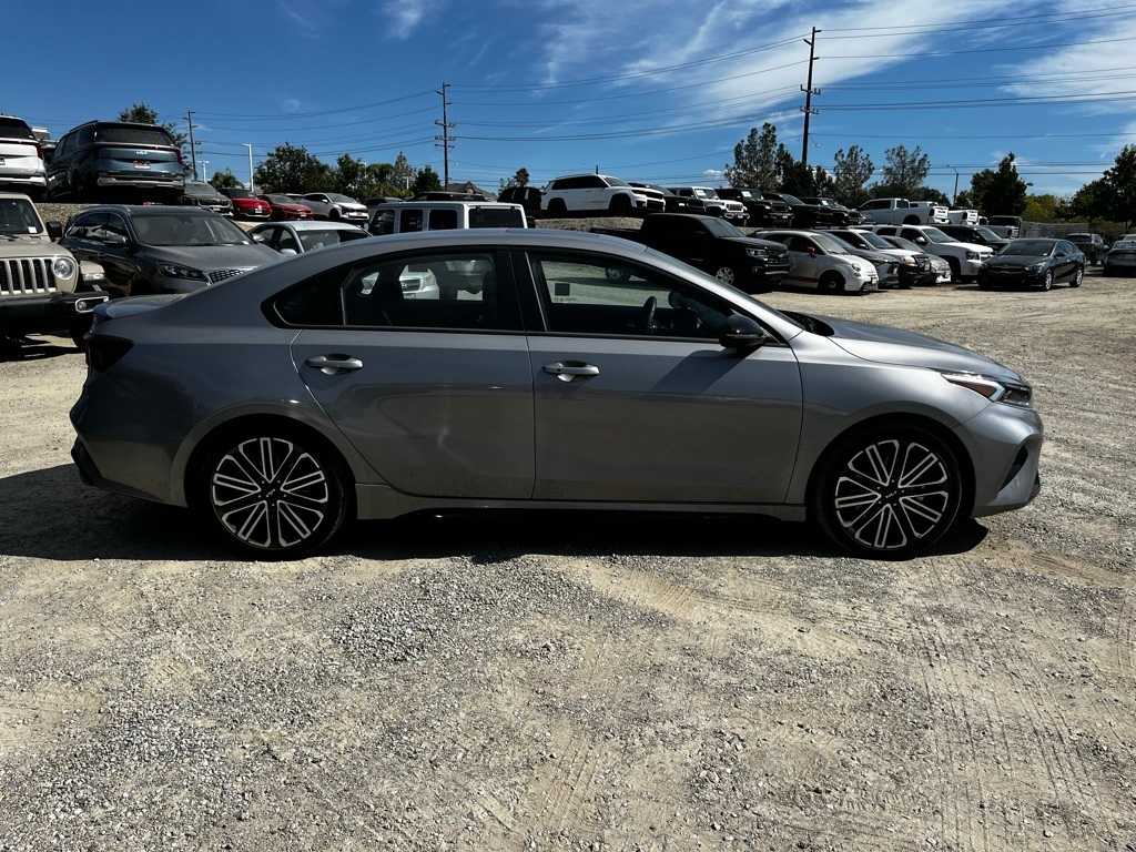 2024 Kia Forte GT photo 3