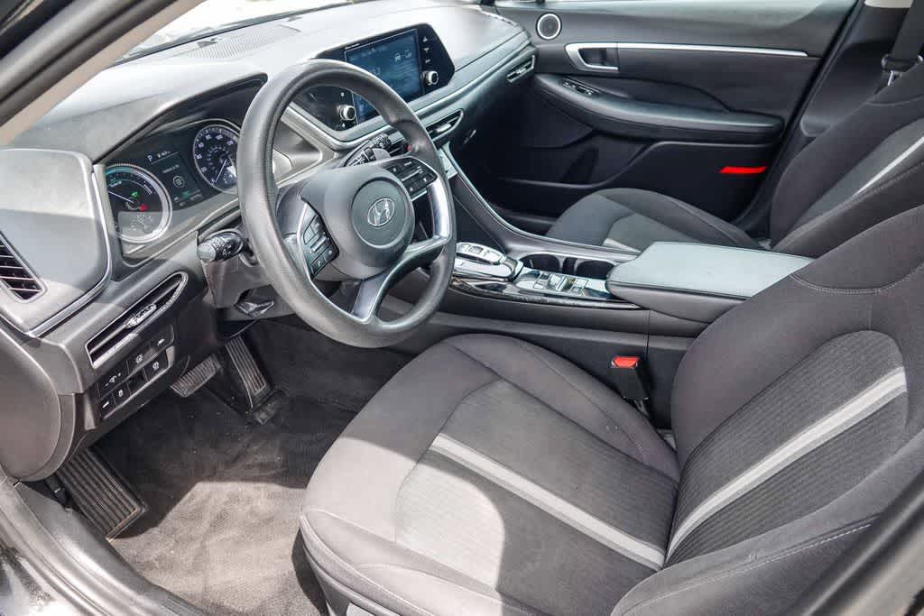 Thumbnail: 2020 Hyundai Sonata - 16