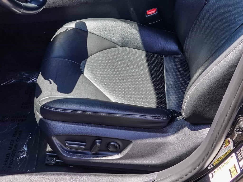 Thumbnail: 2023 Toyota Camry - 22