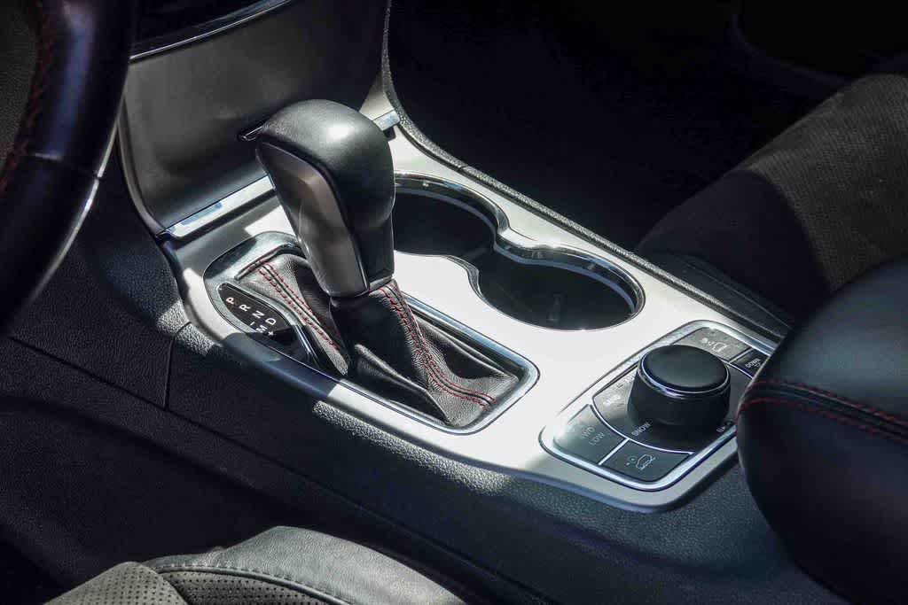 Thumbnail: 2020 Jeep Grand Cherokee - 18