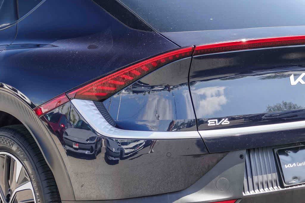 Thumbnail: 2024 Kia EV6 - 7