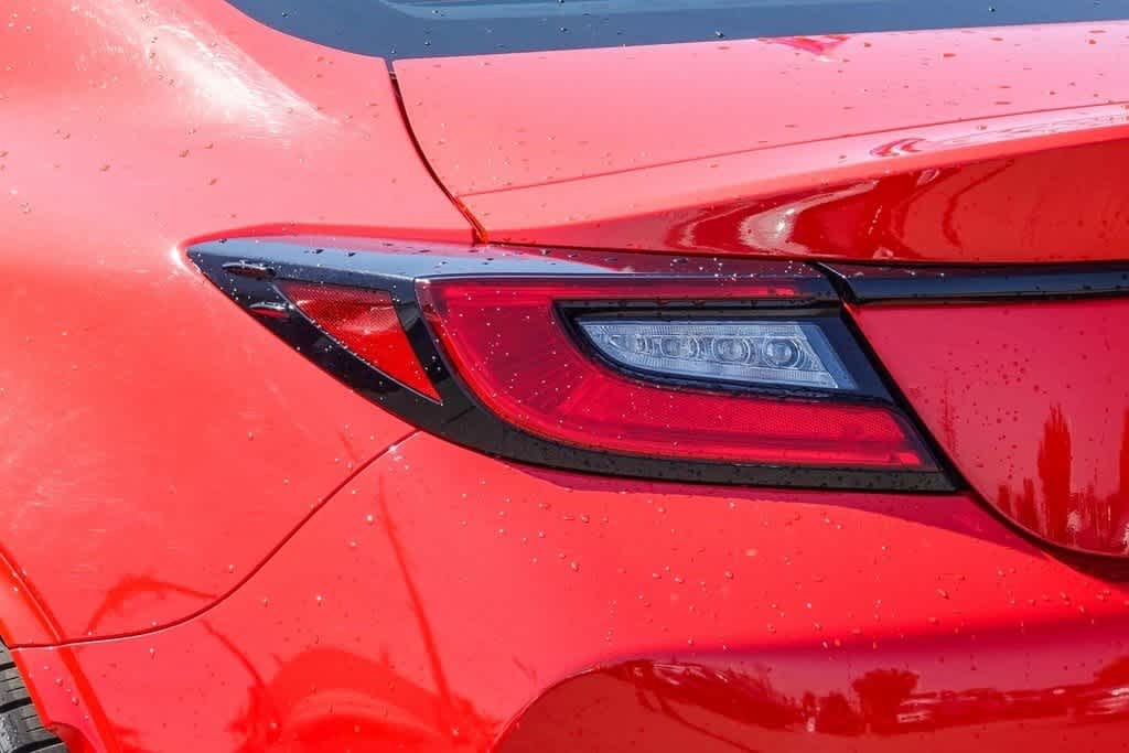 Thumbnail: 2022 Toyota GR86 - 7