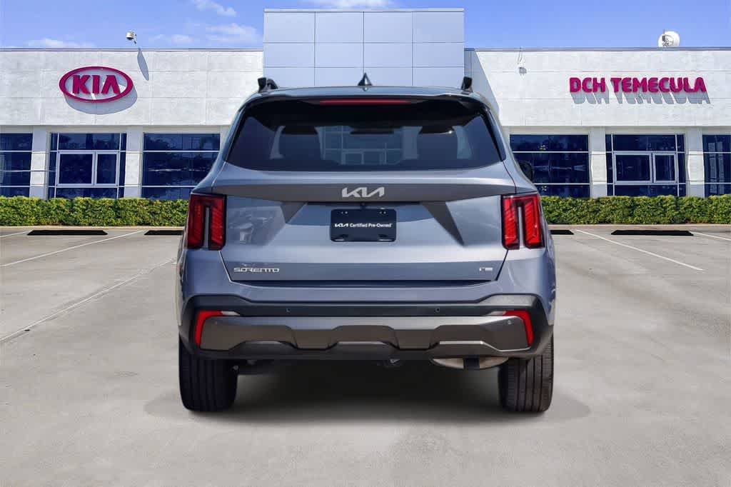 Thumbnail: 2024 Kia Sorento - 5
