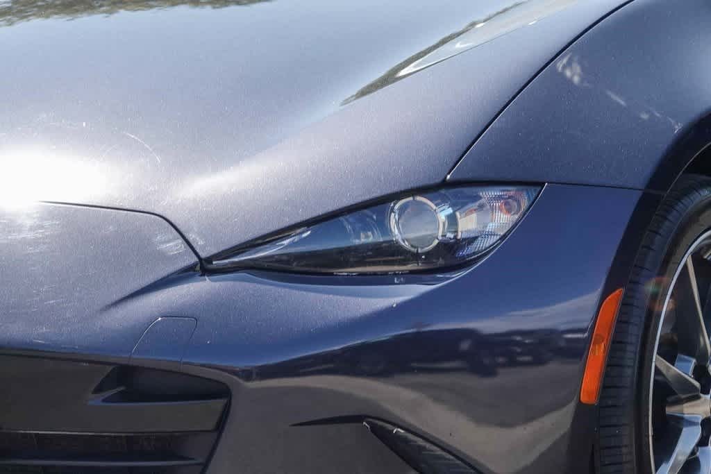 Thumbnail: 2016 Mazda MX-5 Miata - 8