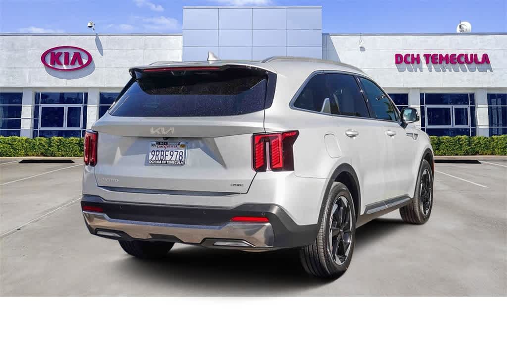 Thumbnail: 2025 Kia Sorento - 4