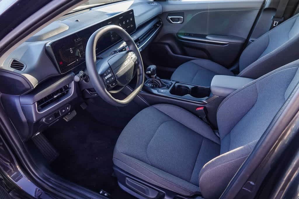 Thumbnail: 2025 Kia K4 - 16