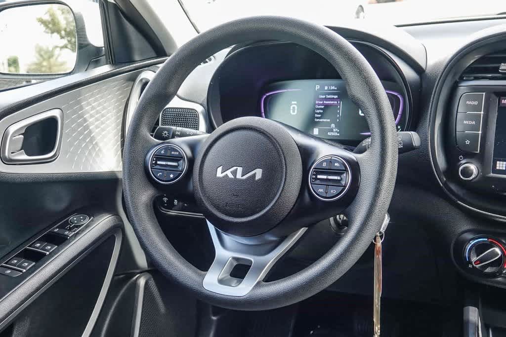 Thumbnail: 2023 Kia Soul - 14