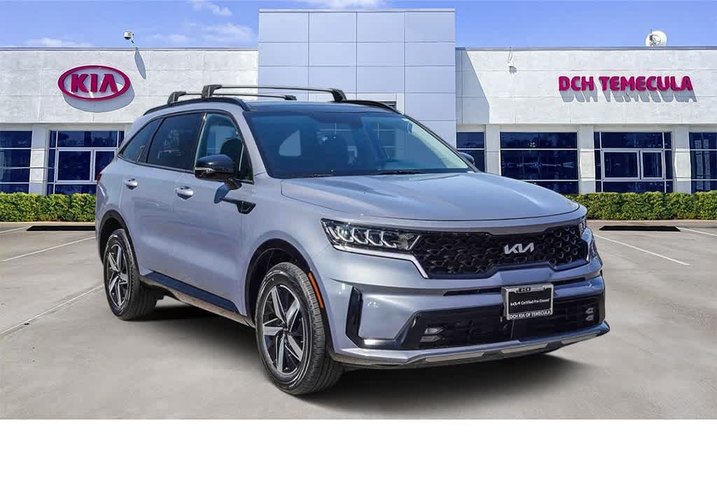 2022 Kia Sorento EX photo 3