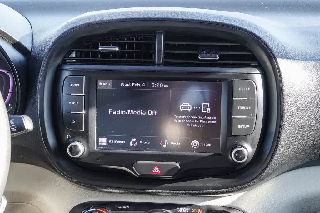 2023 Kia Soul LX - Photo 13