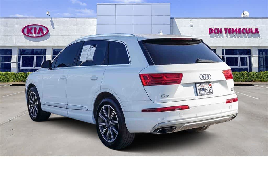 2017 Audi Q7 3.0T Premium Plus photo 4