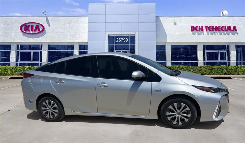 Thumbnail: 2020 Toyota Prius Prime - 4