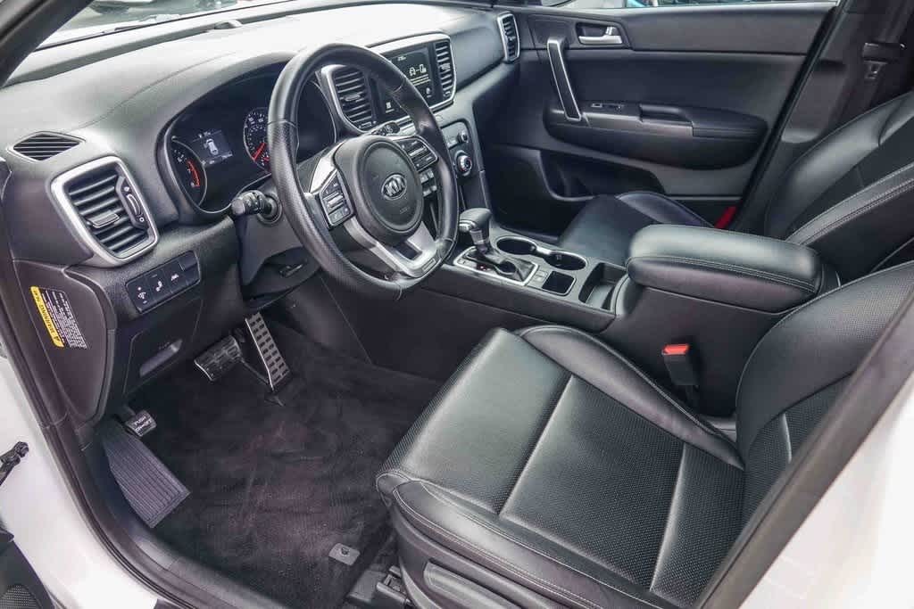 Thumbnail: 2020 Kia Sportage - 16