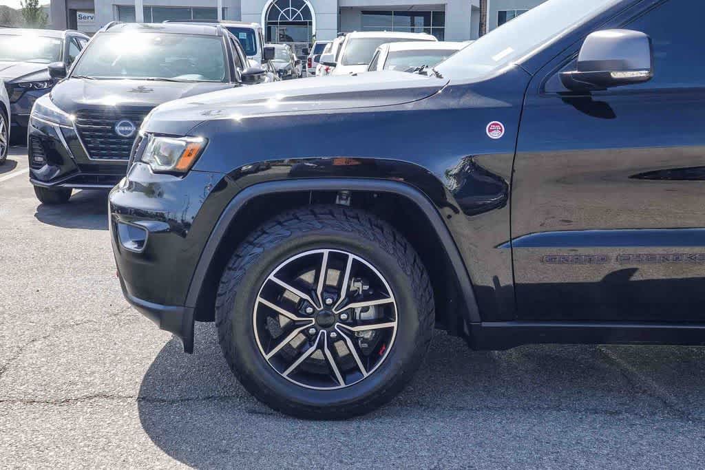 Thumbnail: 2020 Jeep Grand Cherokee - 9