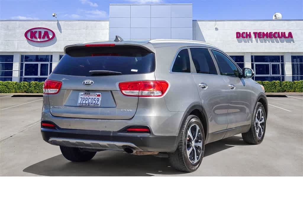 Thumbnail: 2016 Kia Sorento - 4