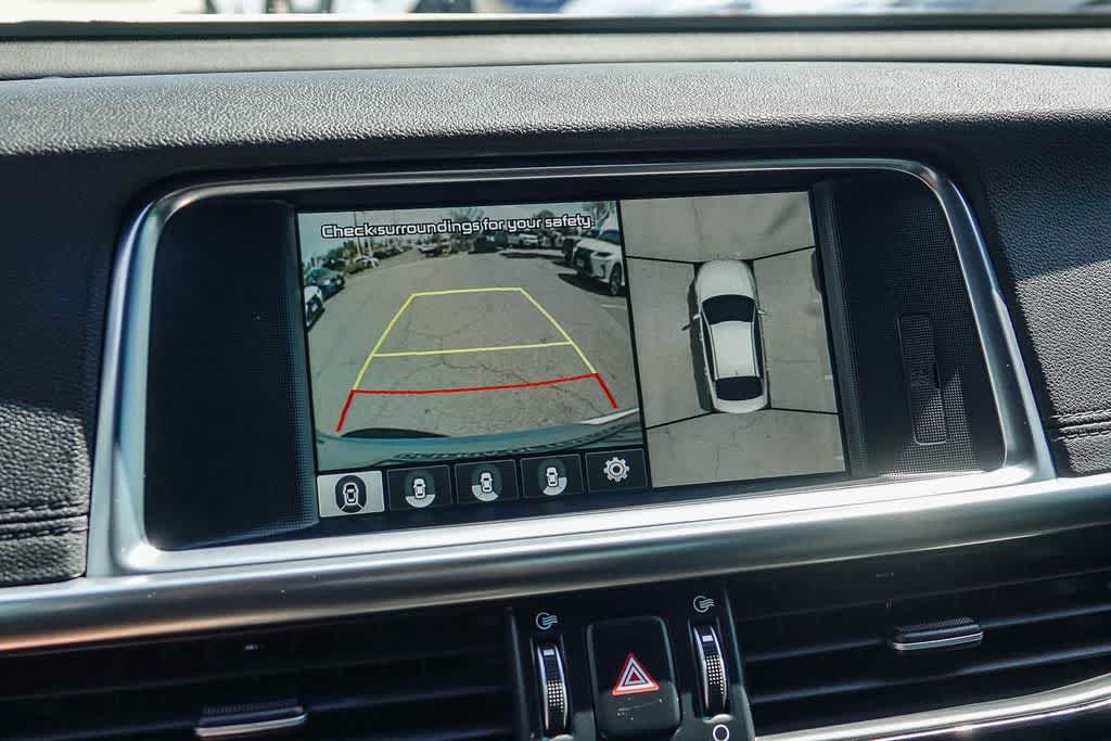 Thumbnail: 2016 Kia Optima - 22