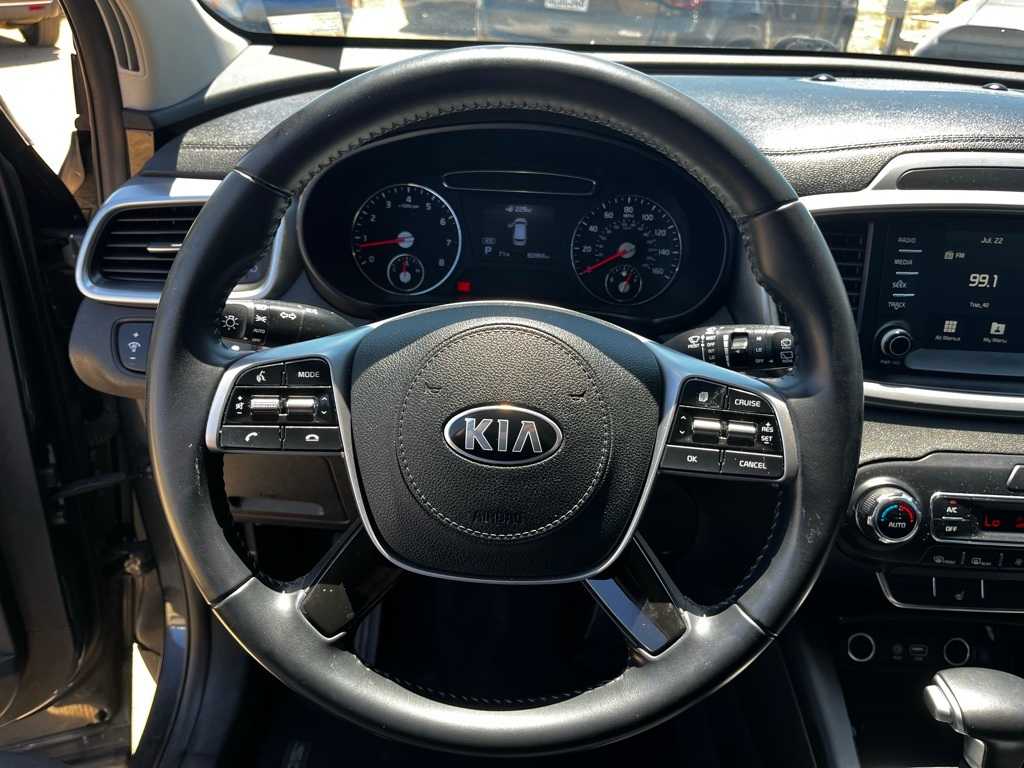 Thumbnail: 2020 Kia Sorento - 21