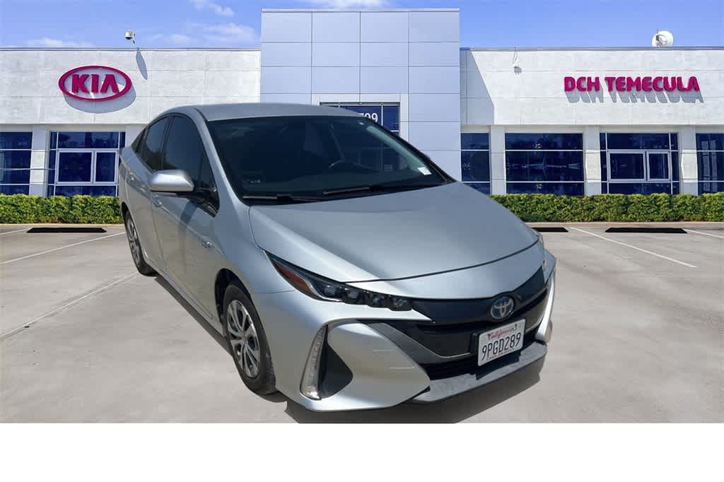 Thumbnail: 2020 Toyota Prius Prime - 3